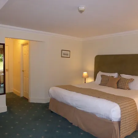 Lindeth Howe Отель 4*