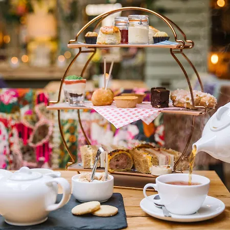 Lindeth Howe Отель 4*