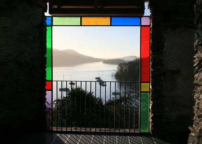 ليندث هاو فندق 4*