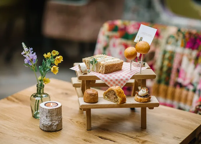 ليندث هاو فندق