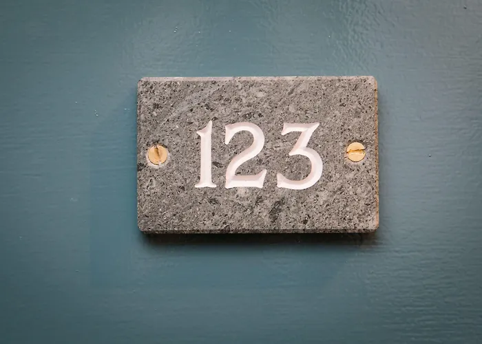 ليندث هاو فندق