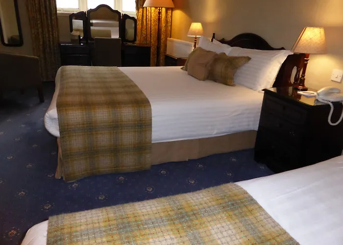 ليندث هاو 4*