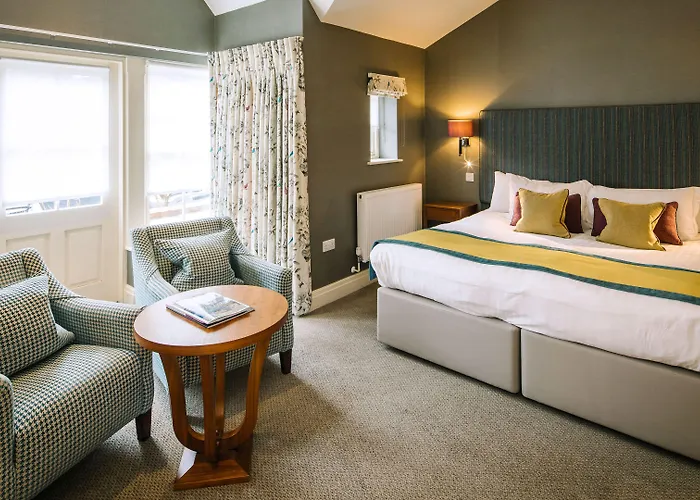 ليندث هاو فندق 4*