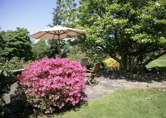 ليندث هاو فندق 4*